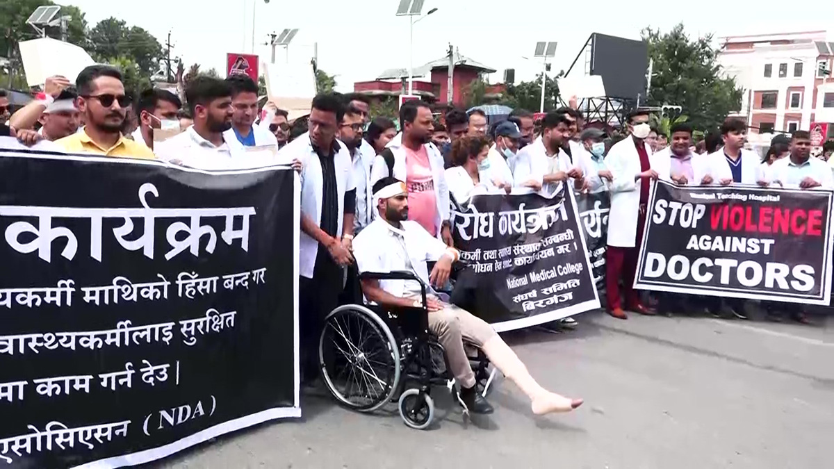 सरकार र आन्दोलनरत चिकित्सकबीच वार्ता सुरु